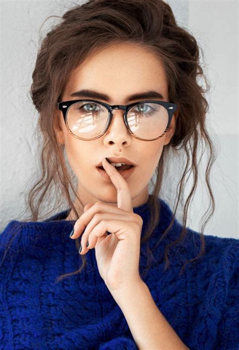 Check out the biggest 2019 Glasses Trends .